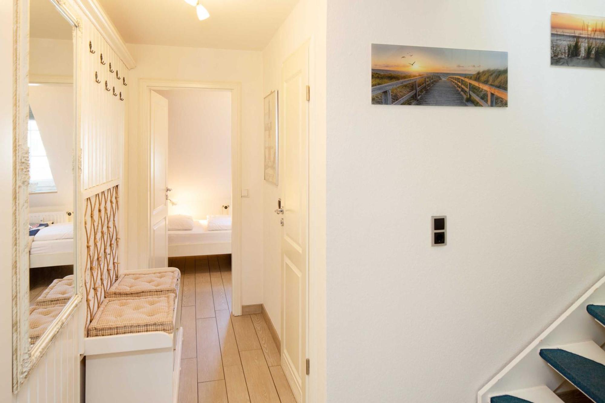 Homestay Carlotta S Beachroom List